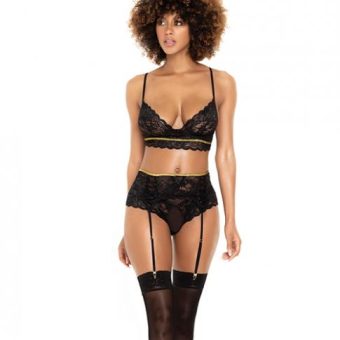 Lace Underwire Bra, Thong & Garterbelt W/lace Up Detail Black S/m